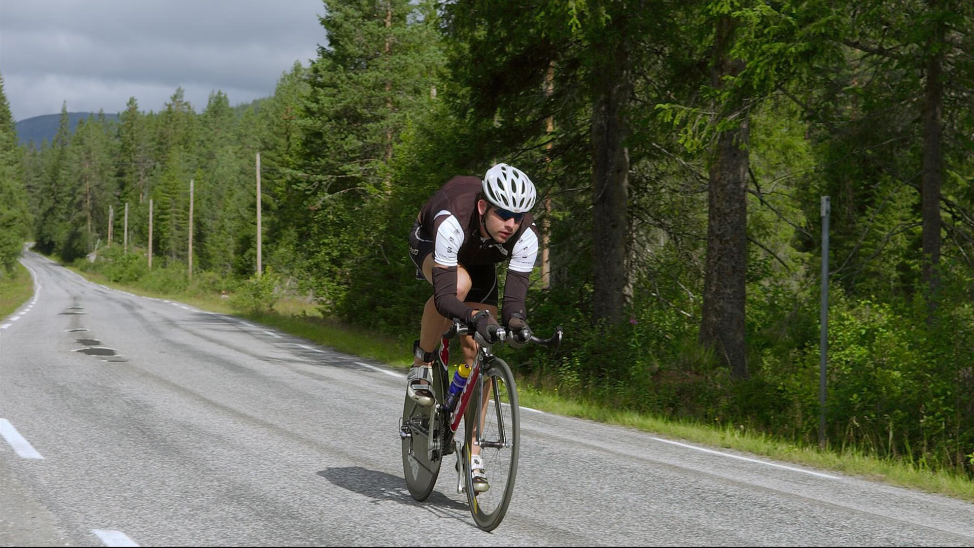 -_魔术队排兵布阵，战胜强敌继续前行_，魔术队伍